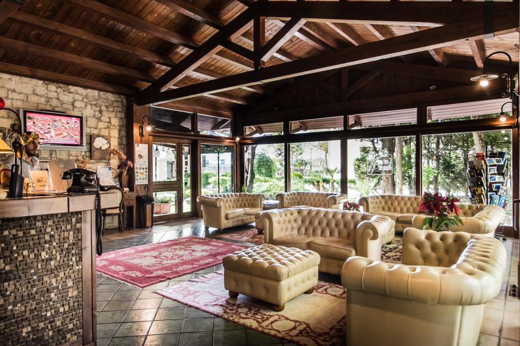 Hotel Antica Stazione Chiaramonte Gulfi Exterior foto