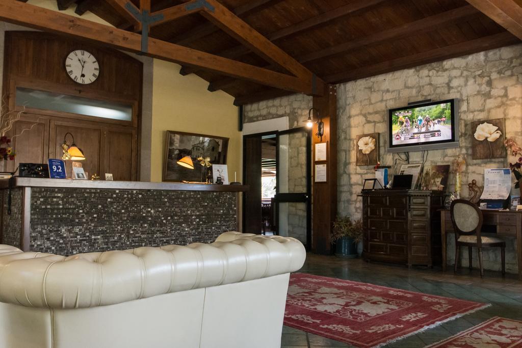 Hotel Antica Stazione Chiaramonte Gulfi Exterior foto