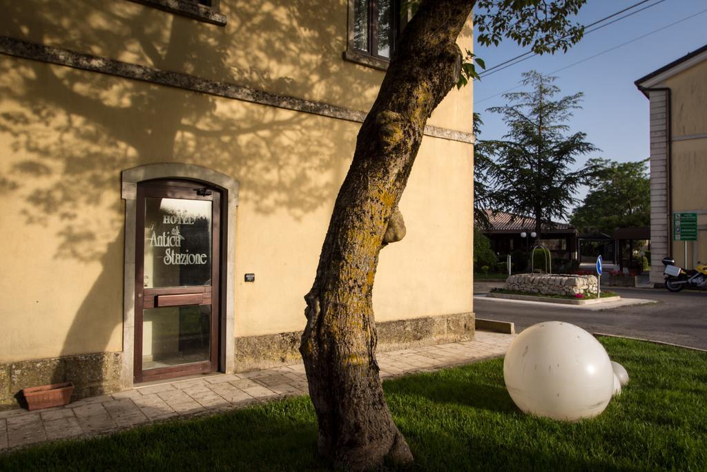 Hotel Antica Stazione Chiaramonte Gulfi Exterior foto
