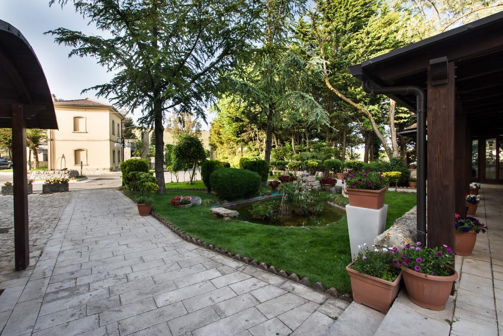 Hotel Antica Stazione Chiaramonte Gulfi Exterior foto