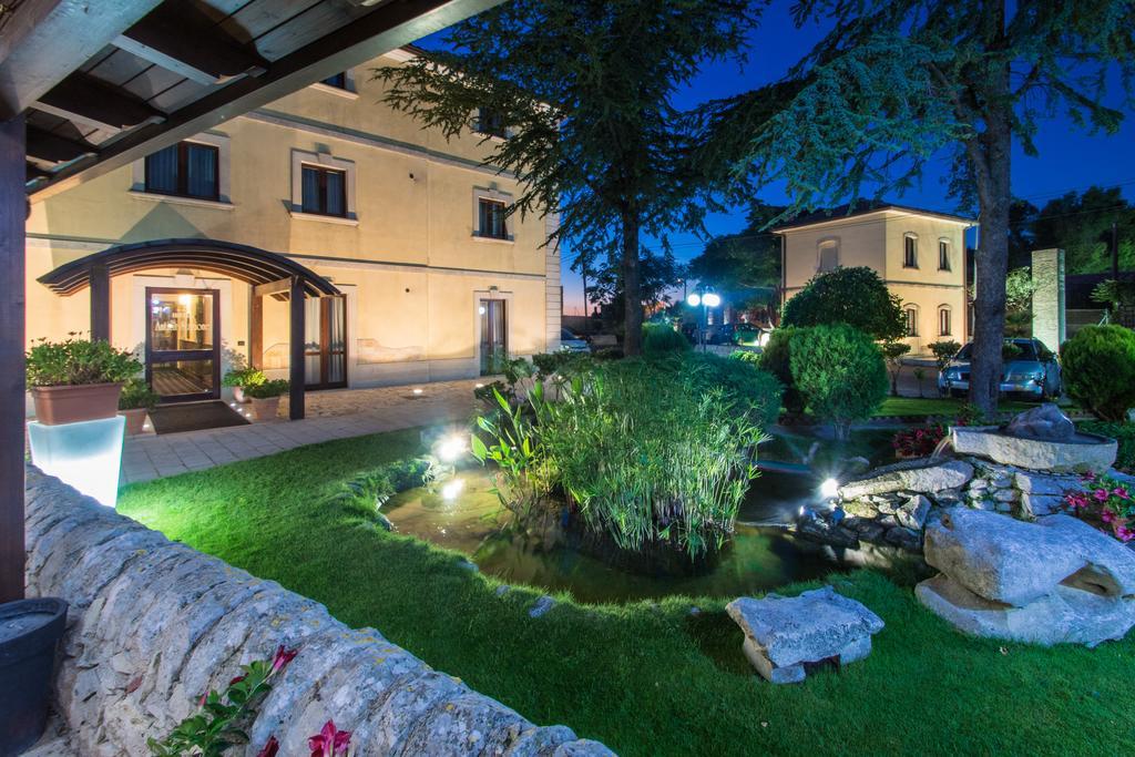 Hotel Antica Stazione Chiaramonte Gulfi Exterior foto